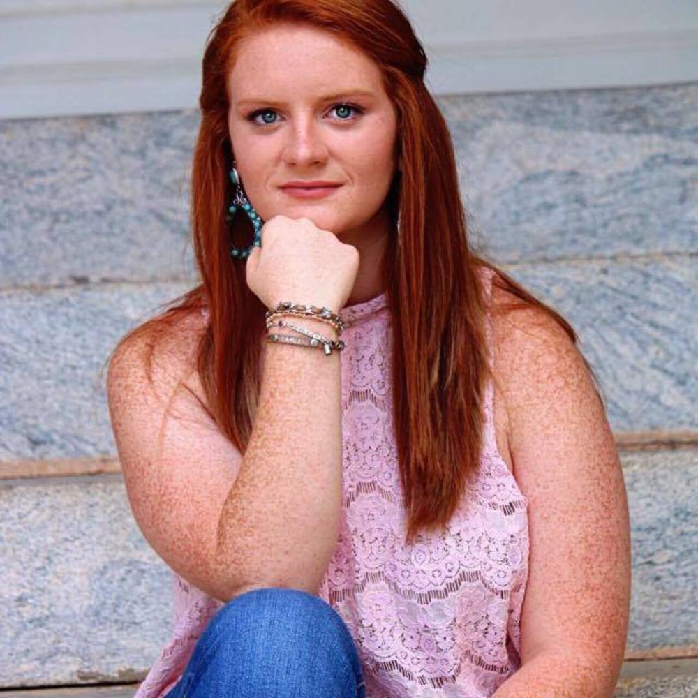 Meet your Posher, Janna